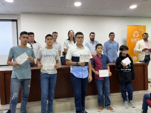 Éxito total en curso vacacional de robótica